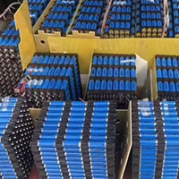 威海回收电池的|专业高价回收叉车蓄电池